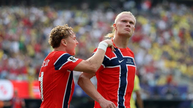 Erling Haaland gör ytterligare två mål mot Brasilien